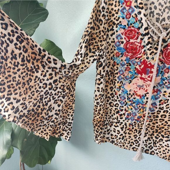 Impressions embroidery fan sleeve bohemian blouse - Picture 6 of 13